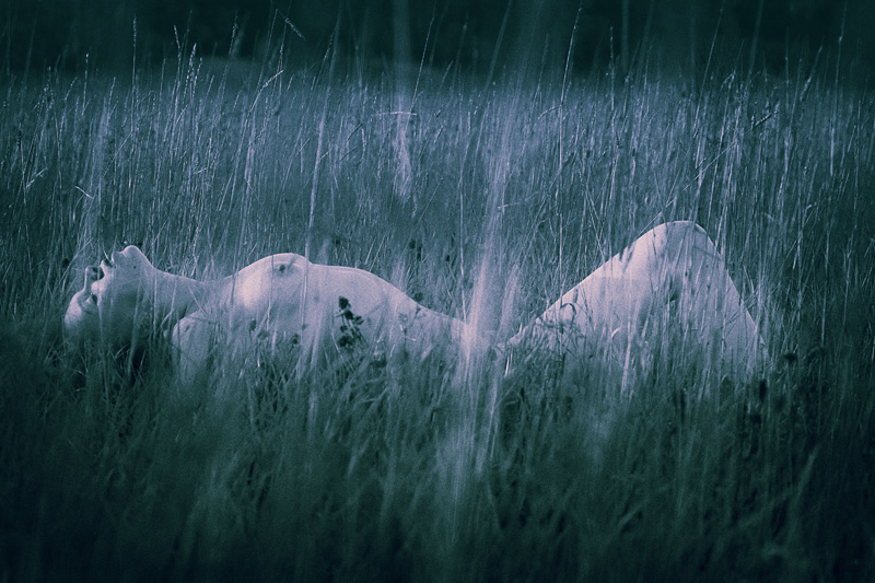 Tight grass